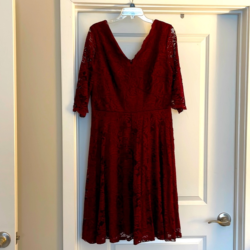 Amazon 3/4 Sleeve Lace Dress